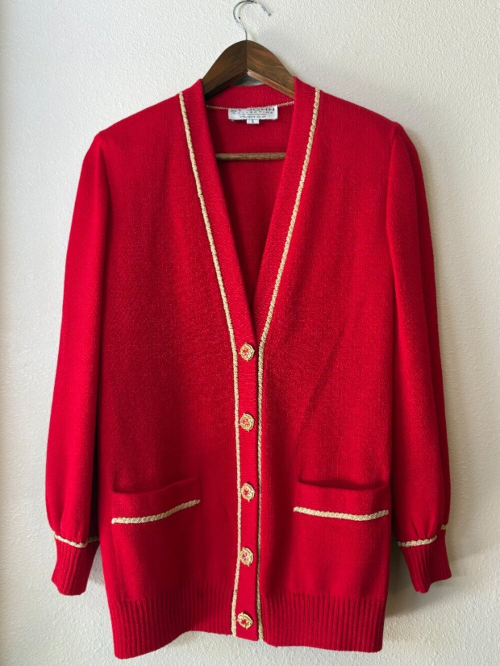 Vintage St. John Red Santana Knit Cardigan Sweater V Neck Gold Trim Pockets Sz S